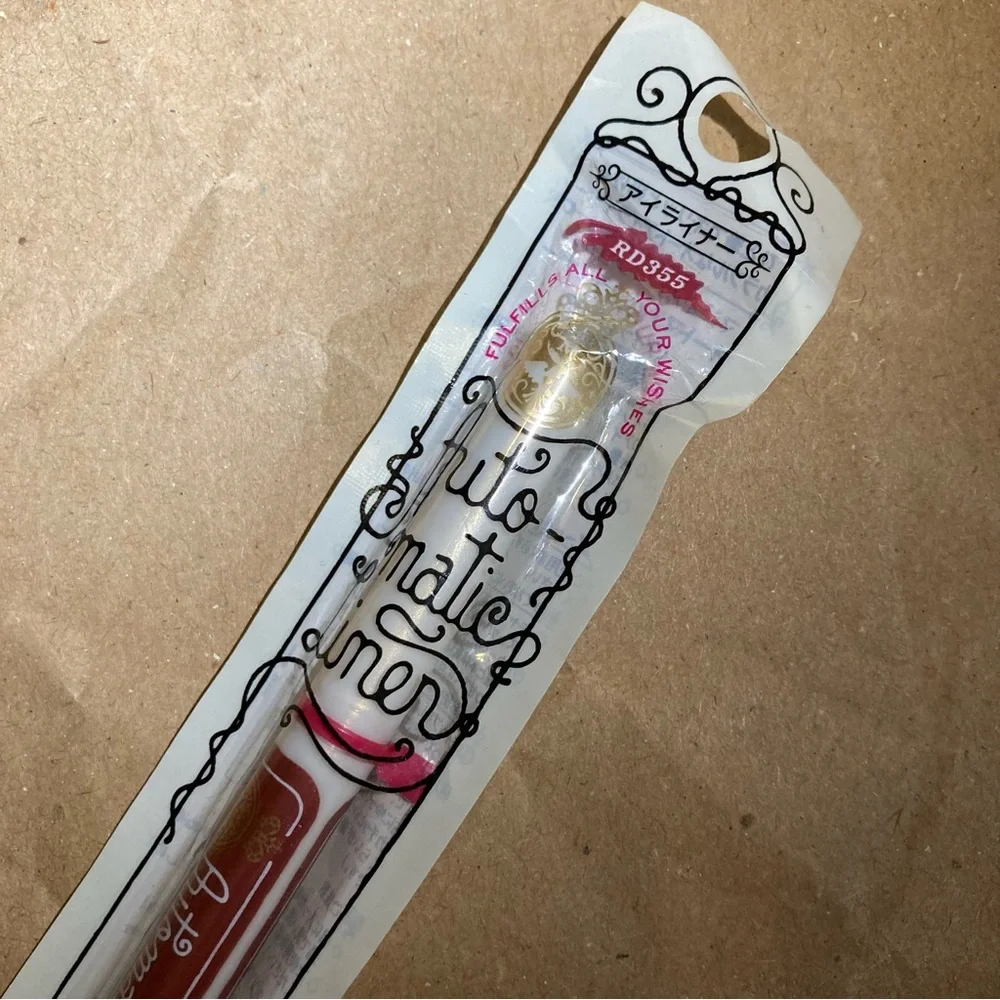 Majolica majorca eyeliner